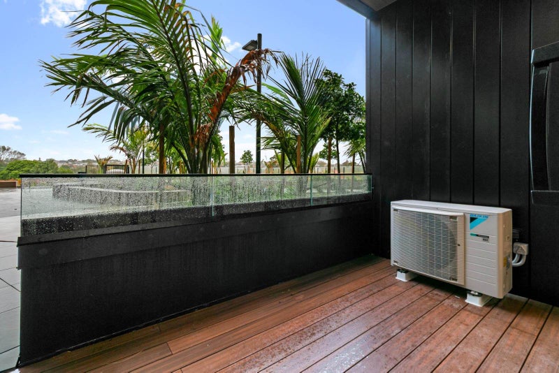 201/48 Esmonde Road, Takapuna, Auckland - Carousel 10