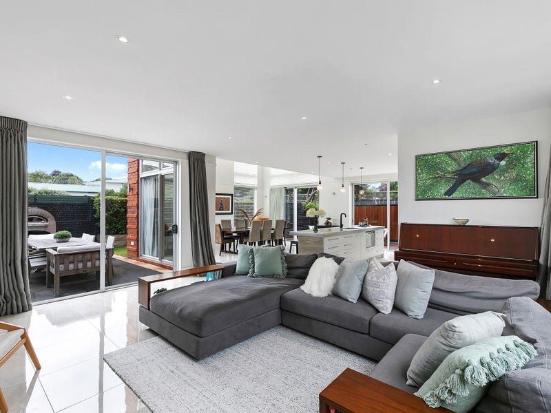 13A Main Road, Titahi Bay, Porirua - Carousel 2