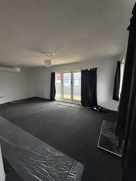 71 Te Ara o Papatahi, Wainuiomata, Lower Hutt - Carousel 2