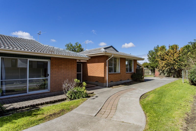 59 Sarabande Avenue, Redwood, Christchurch - Carousel 1
