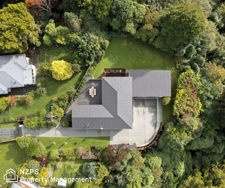 31 Glenmore Street, Glenleith, Dunedin - Carousel 2