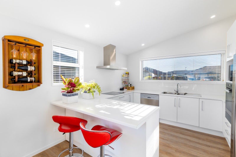 12 Henrietta Street, Marshland, Christchurch - Carousel 2