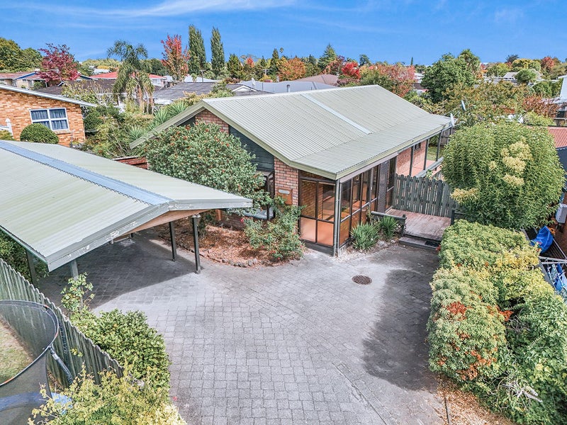 302C Cambridge Road, Hillcrest, Hamilton - Carousel 1