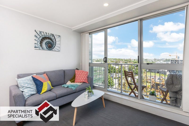 532/72 Nelson Street, Auckland Central, Auckland - Carousel 2