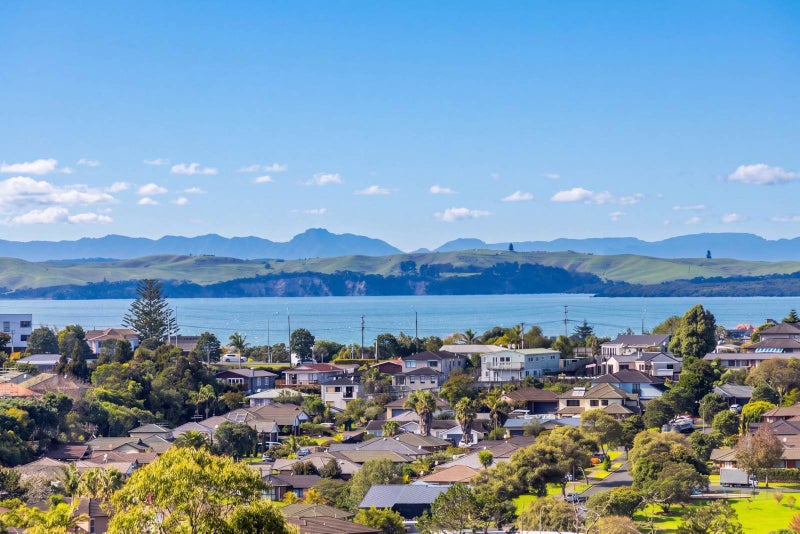 118 Fairview Avenue, Albany, North Shore City, Auckland - Carousel 2