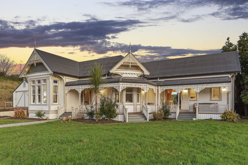 144 Pebble Brook Road, Silverdale - Carousel 2