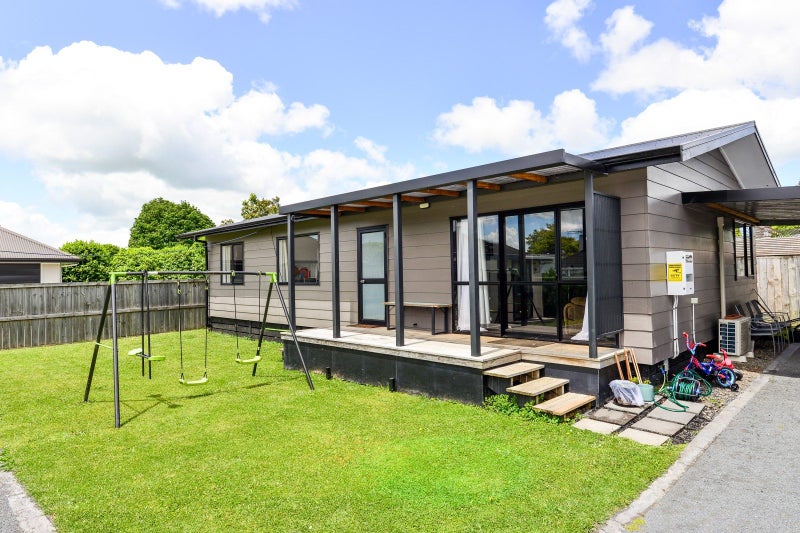 18B Strowan Avenue, Fairfield, Hamilton - Carousel 2