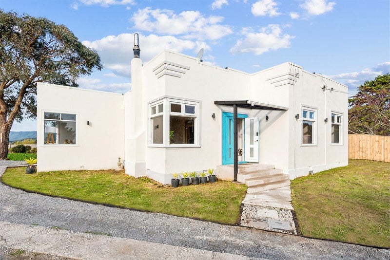 75 Raumati Road, Raumati Beach, Paraparaumu - Carousel 1