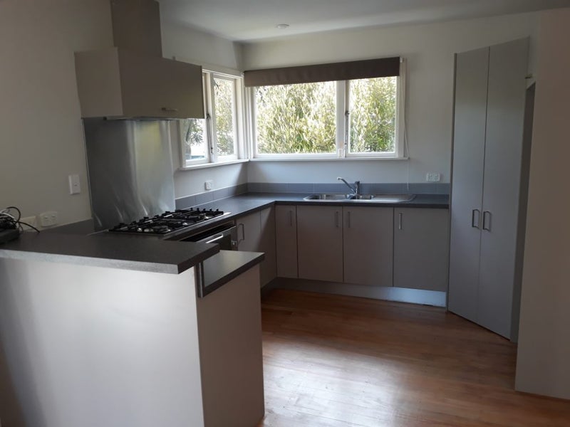 16 Springs Road, Hornby, Christchurch - Carousel 2