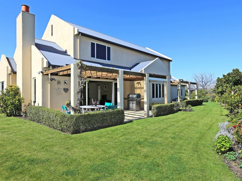 158 Avenue Road, Greenmeadows, Napier - Carousel 1