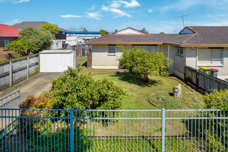 3/44 PUHINUI RD, Papatoetoe, Auckland - Carousel 1