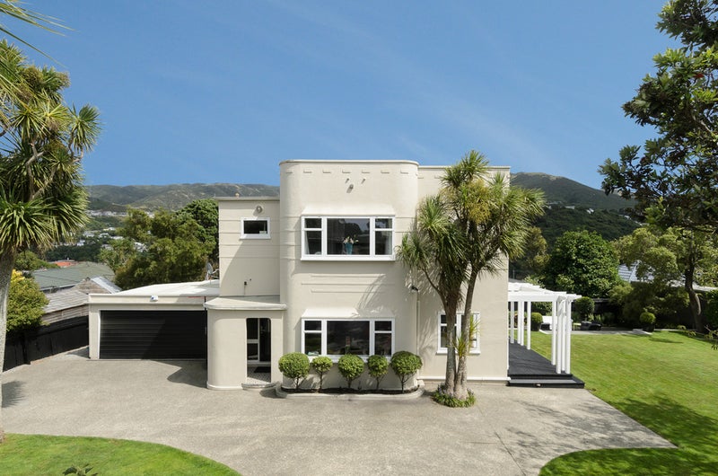 34A Perth Street, Ngaio, Wellington - Carousel 1