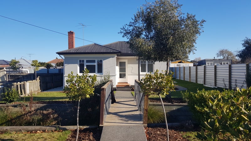 27 Brucefield Avenue, Netherby, Ashburton - Carousel 2