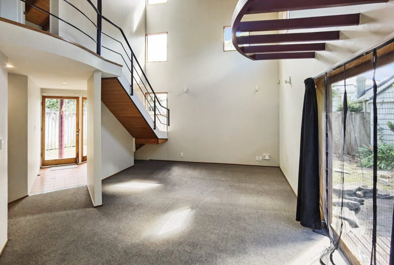 18A Kingsway Avenue, Sandringham, Auckland - Carousel 2