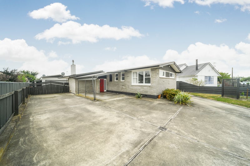 53 Sutherland Crescent, Westbrook, Palmerston North - Carousel 33