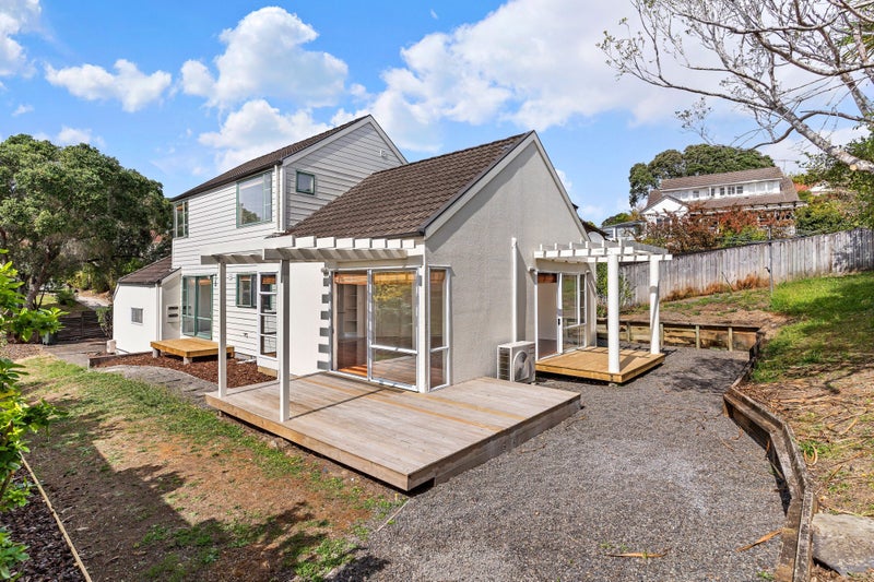 18A Apihai Street, Orakei, Auckland - Carousel 1
