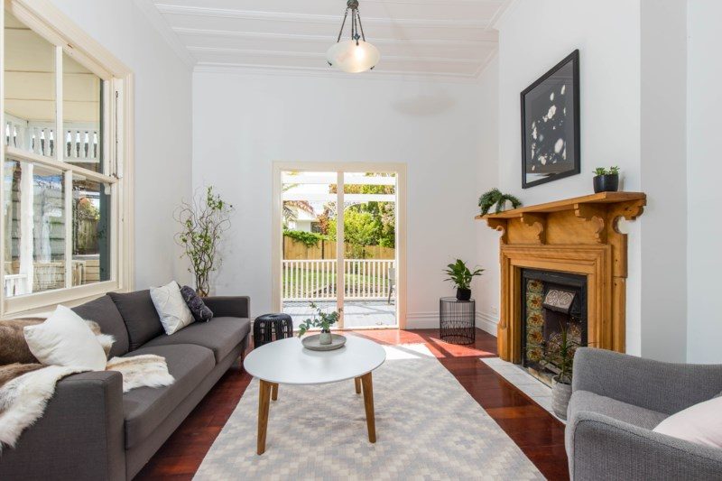 102 Onewa Road, Northcote, Auckland - Carousel 1