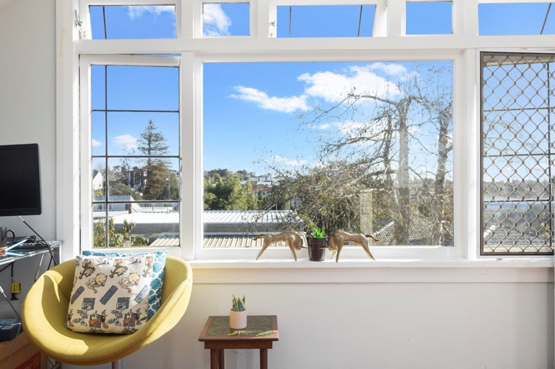 2/163 Titirangi Road, New Lynn, Auckland - Carousel 2