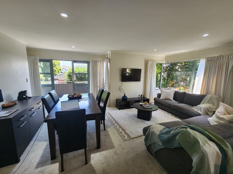 1/17 Matata Street, Blockhouse Bay, Auckland - Carousel 2