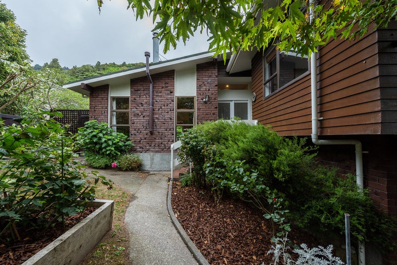 66 Amapur Drive, Khandallah, Wellington - Carousel 1