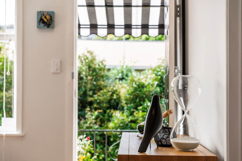 2/53 Hawera Road, Kohimarama, Auckland - Carousel 2