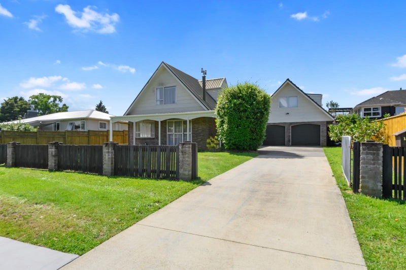 19 Larcy Road, Lynmore, Rotorua - Carousel 1