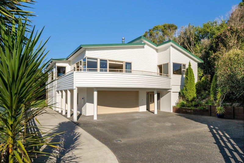 53 Homestead Place, Welcome Bay, Tauranga - Carousel 1
