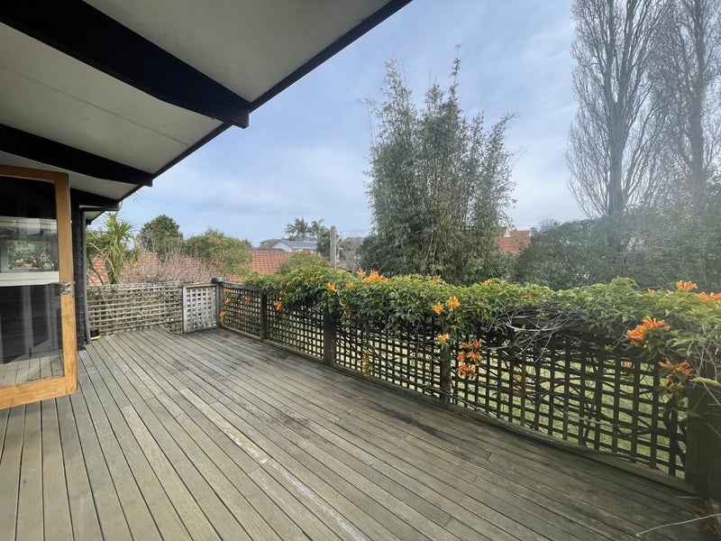 15 Trafalgar Road, Milford, Auckland - Carousel 20
