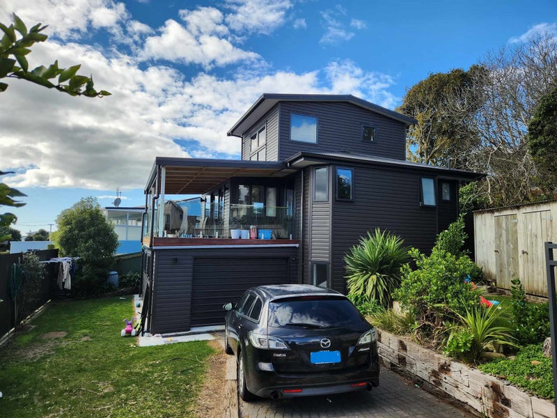 33 Williams Crescent, Maketu, Te Puke - Carousel 1