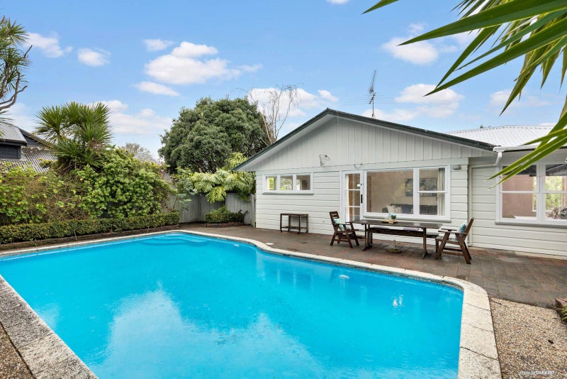 15 Sierra Street, Glendowie, Auckland - Carousel 1