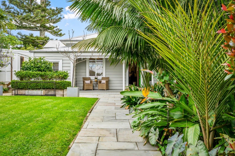 34 Green Road, Warkworth - Carousel 2