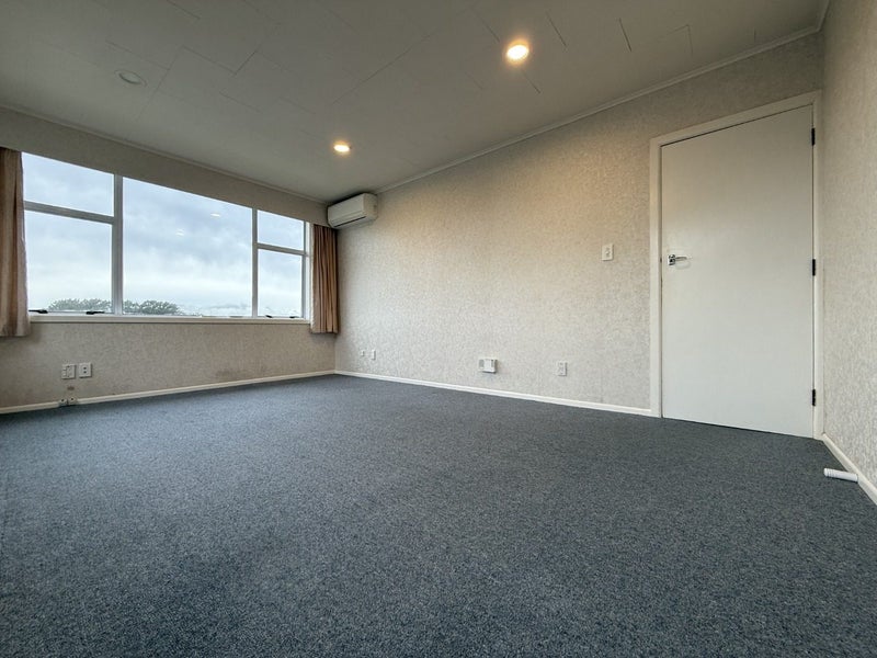 34 Arapiko Street, Johnsonville, Wellington - Carousel 2