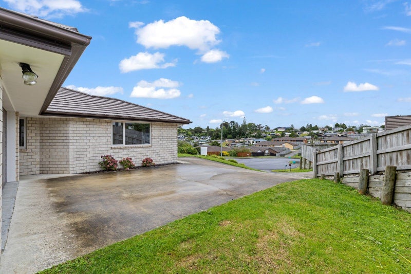15 Manuka Road, Huntly, Huntly - Carousel 11
