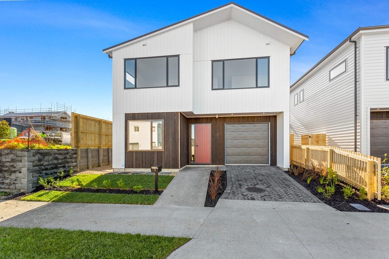 3 Roundel Crescent, Whenuapai, Auckland - Carousel 1