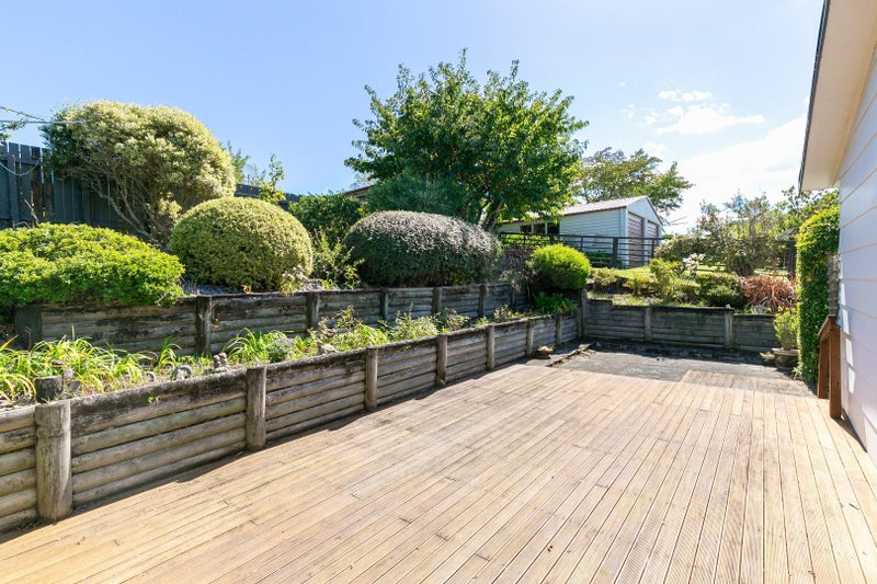 408 Mazengarb Road, Paraparaumu - Carousel 11