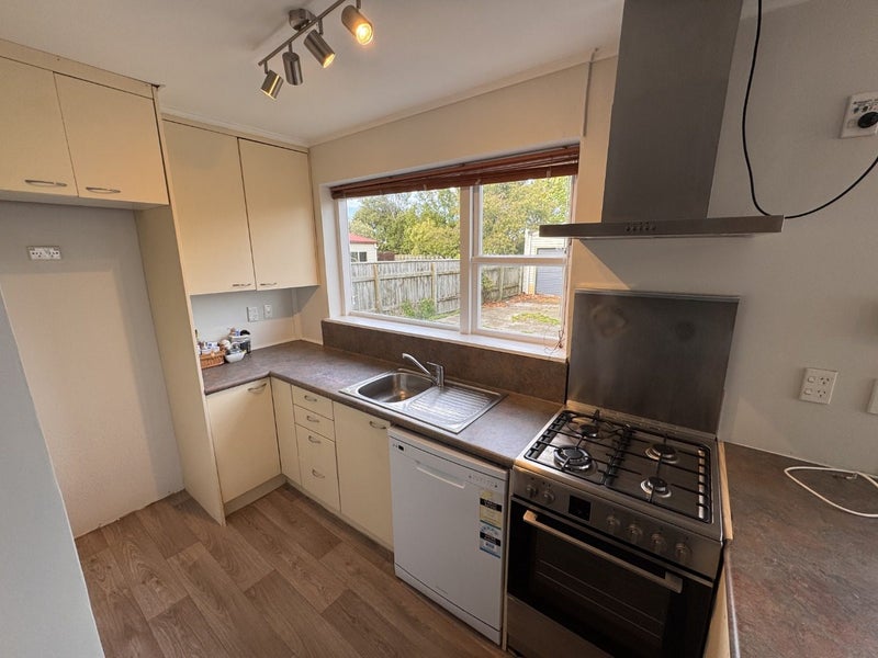 26 Monorgan Road, Strathmore Park, Wellington - Carousel 2