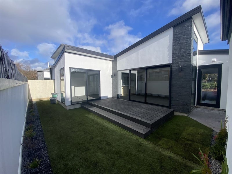 20 Gambia Street, Papanui, Christchurch - Carousel 12