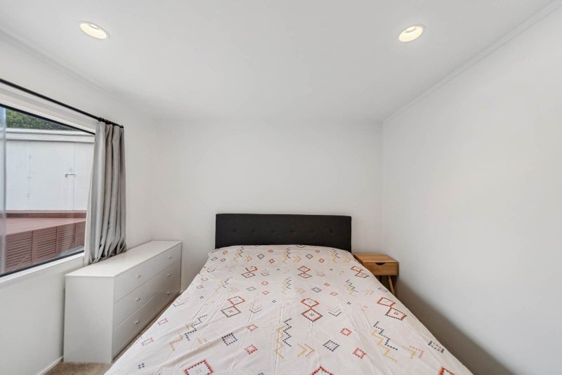 144 Spinella Drive, Bayview, Auckland - Carousel 34