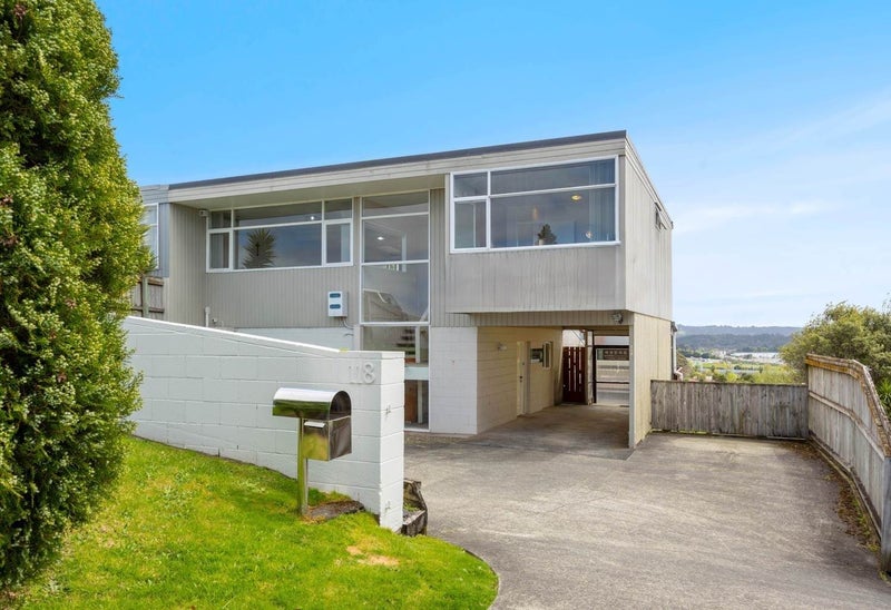 118 Sunset Road, Unsworth Heights, Auckland - Carousel 1