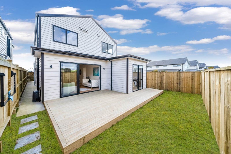 30 Ascent Street, Flat Bush, Auckland - Carousel 2