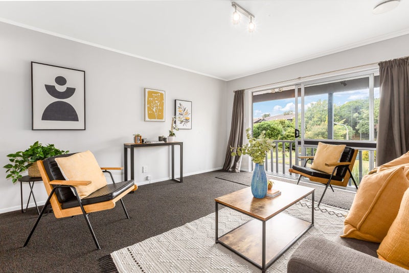 7 Halyard Place, Whitby, Porirua - Carousel 2