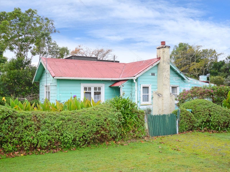1 Charles Street, Belmont, Lower Hutt - Carousel 12