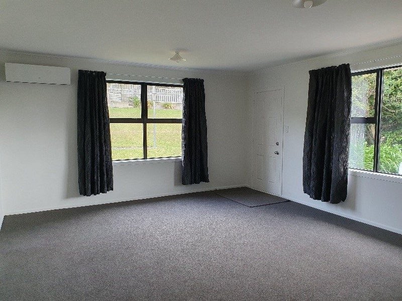 15B Tawa Street, Melville, Hamilton - Carousel 2