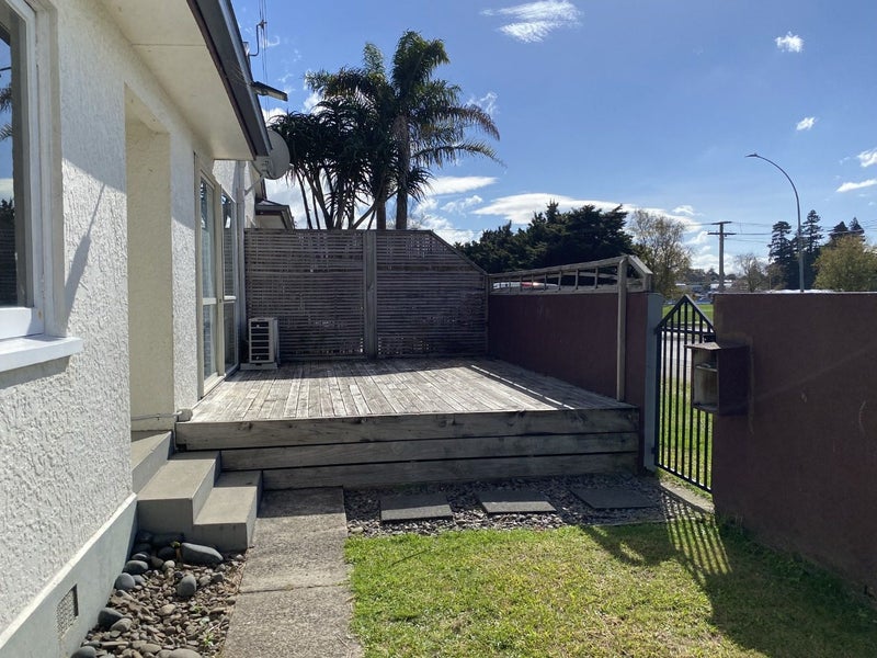 164 Fifteenth Avenue, Tauranga South, Tauranga - Carousel 1