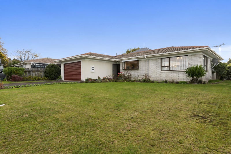 12B Gillam Crescent, Springfield, Rotorua - Carousel 1