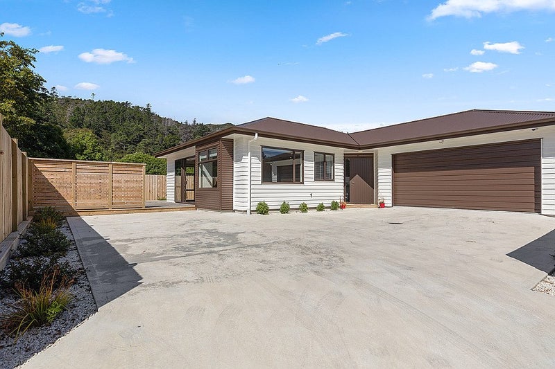 18B Kairimu Street, Stokes Valley, Lower Hutt - Carousel 1