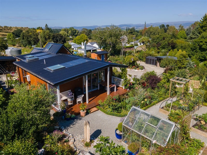 8 Totara Street, Reidston, Oamaru - Carousel 41