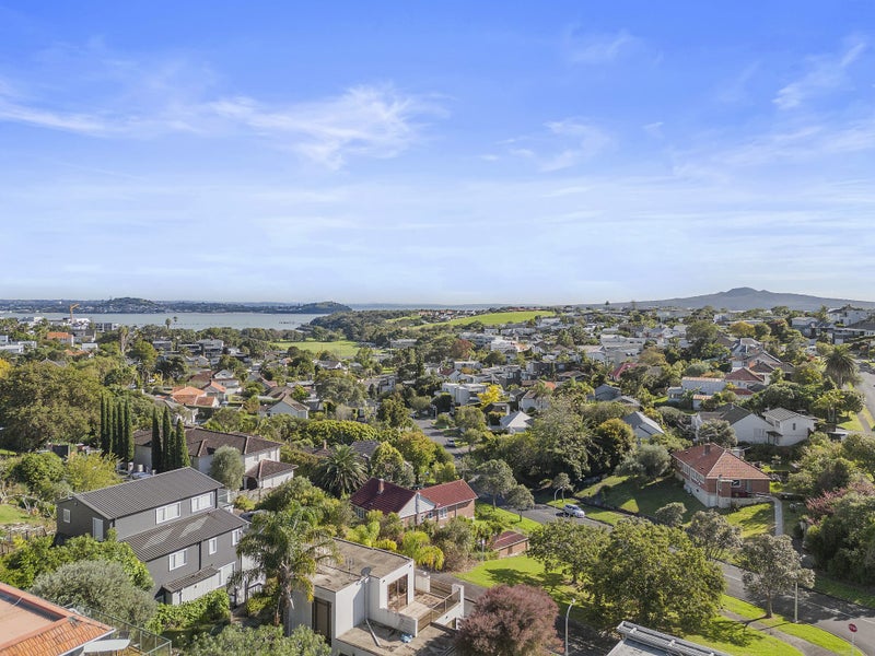 97 Reihana Street, Orakei, Auckland - Carousel 2