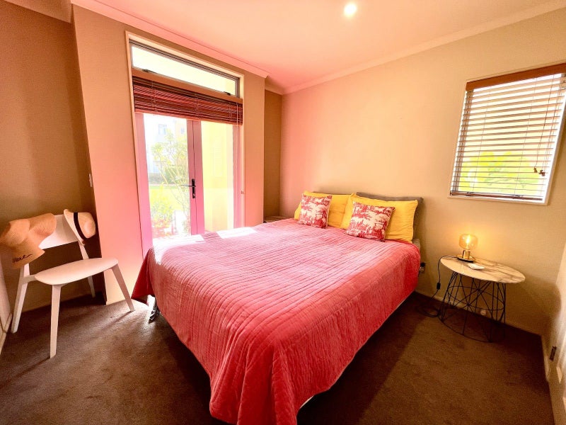 74/305 Evans Bay Parade, Hataitai, Wellington - Carousel 15