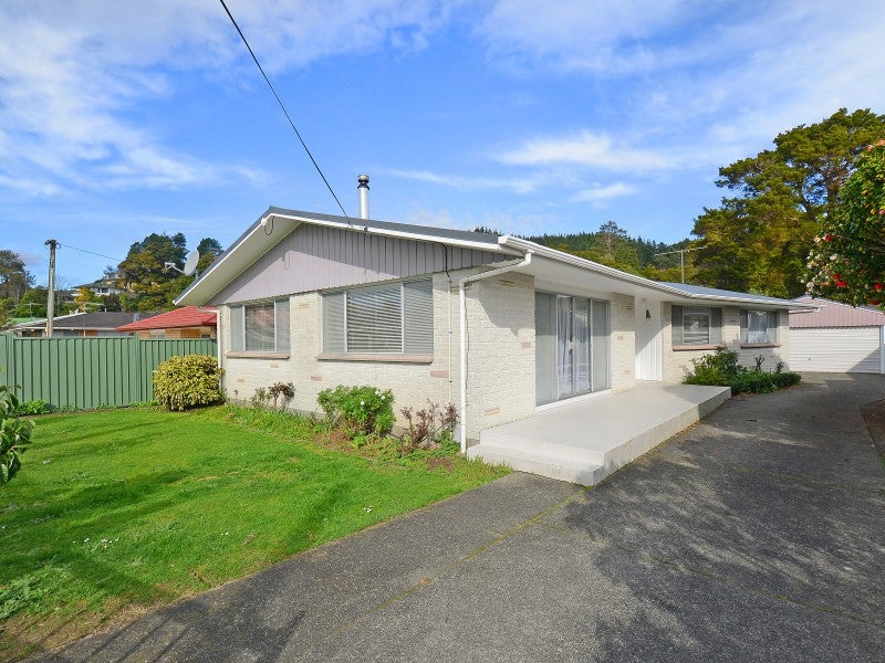 1154 Fergusson Drive, Clouston Park, Upper Hutt - Carousel 2